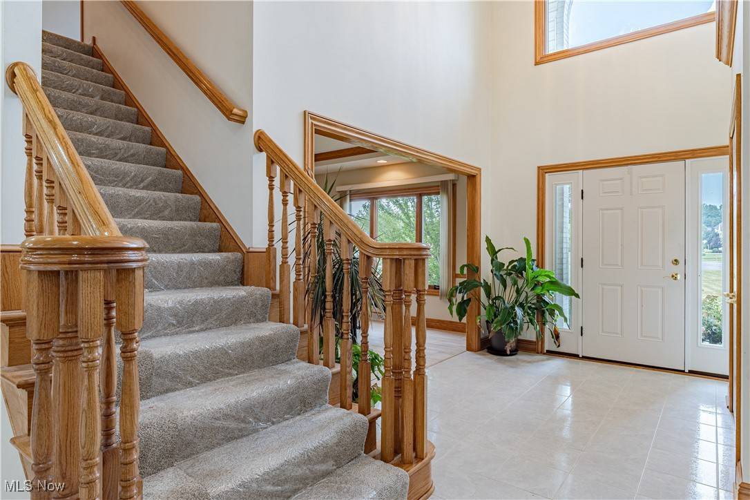 Kirtland, OH 44094,9006 Walkers LN
