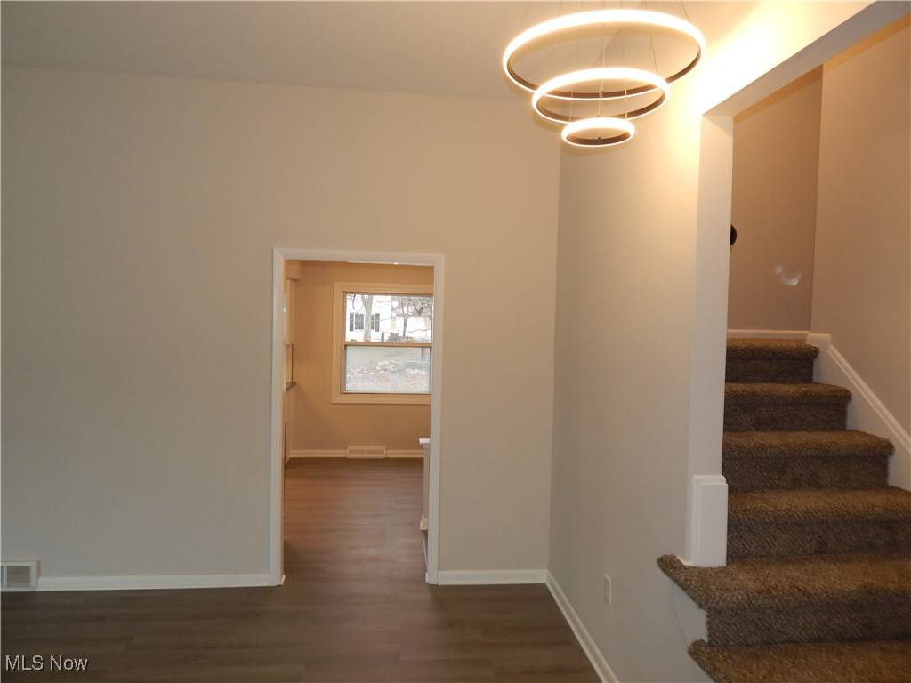 Middleburg Heights, OH 44130,14520 Indian Creek DR