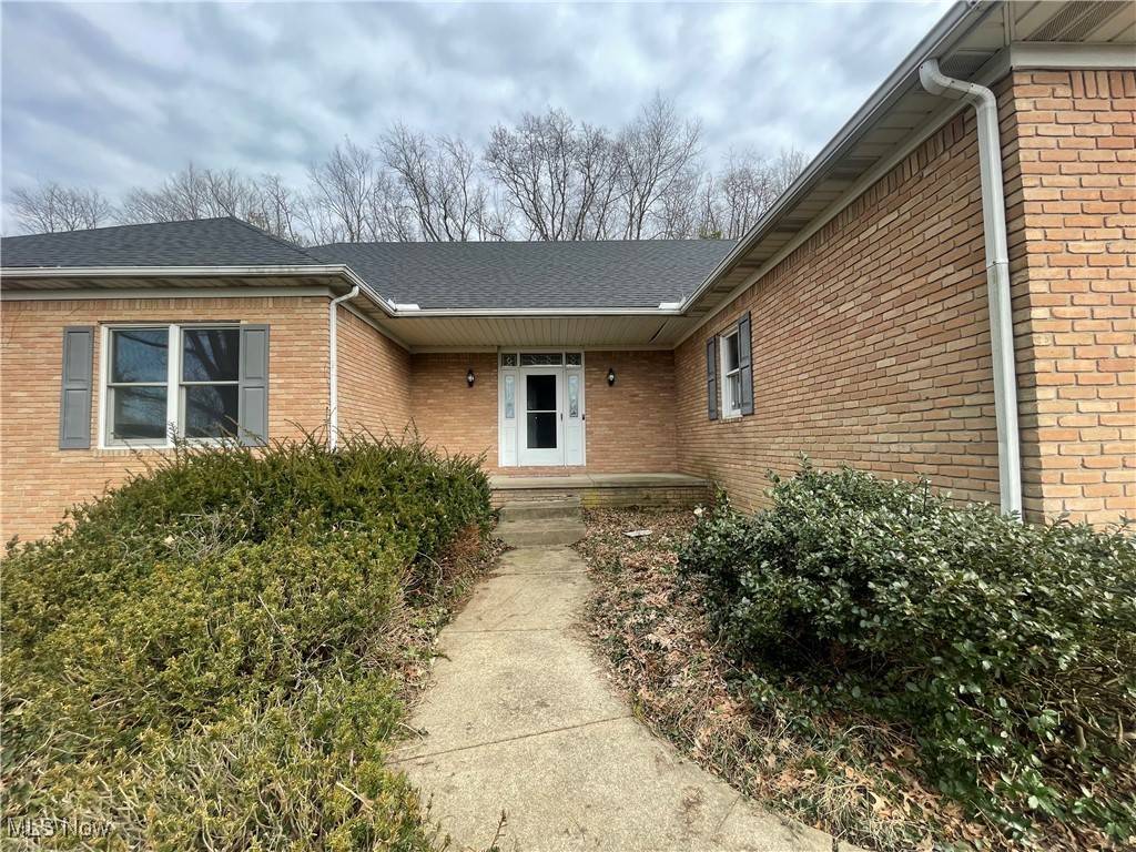 Canton, OH 44718,5934 Snowshoe CIR NW