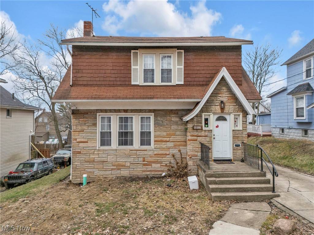 Akron, OH 44314,2158 10th ST SW