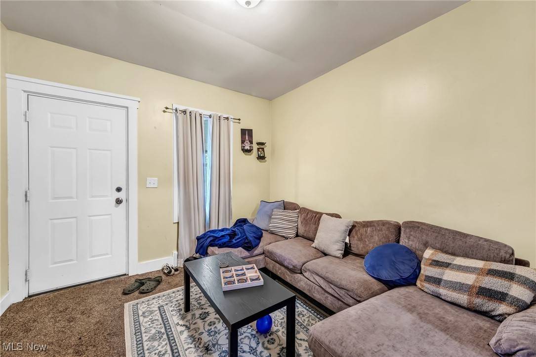 Cleveland, OH 44113,4119 Howlett AVE