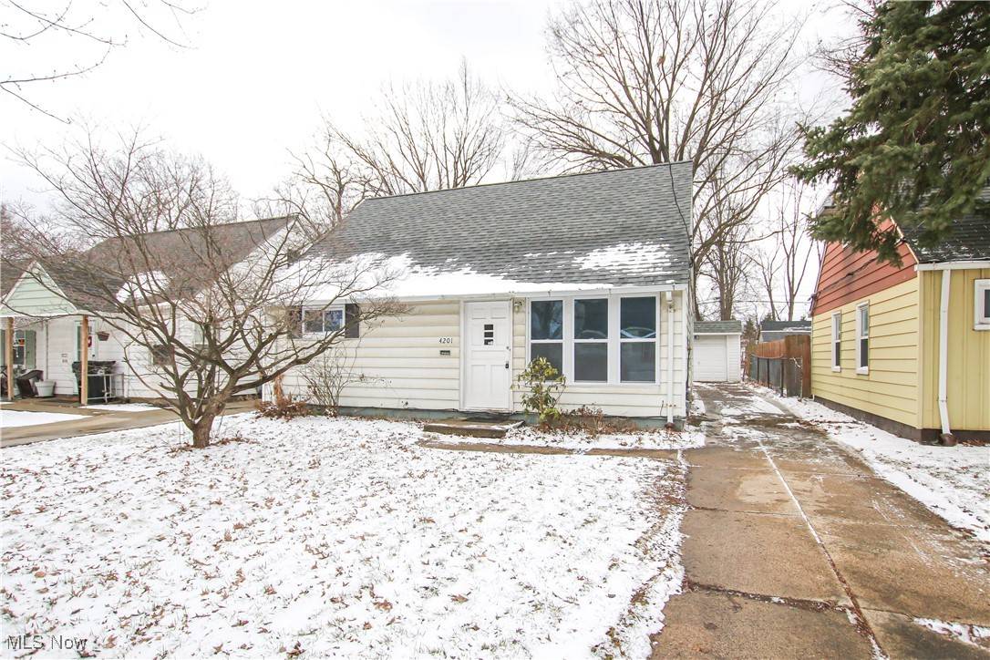 Cleveland, OH 44109,4201 Wetzel AVE