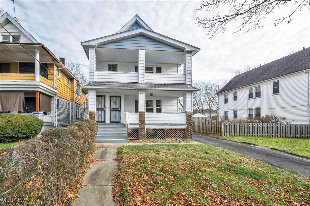 Cleveland, OH 44120,3461 E 118th ST