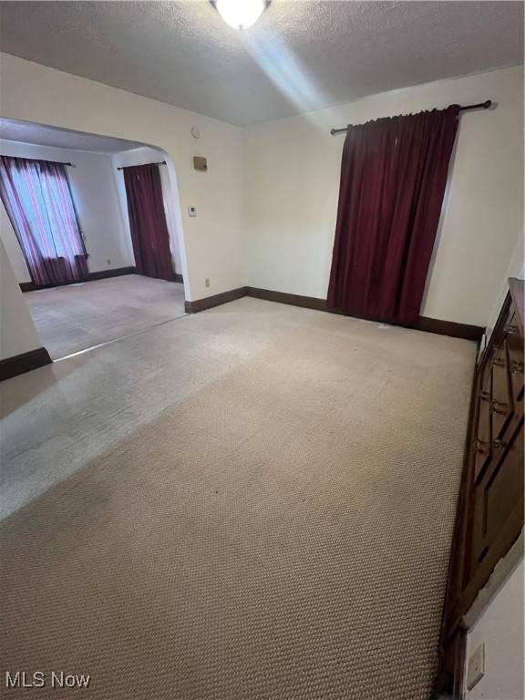 Akron, OH 44306,649 Winans AVE