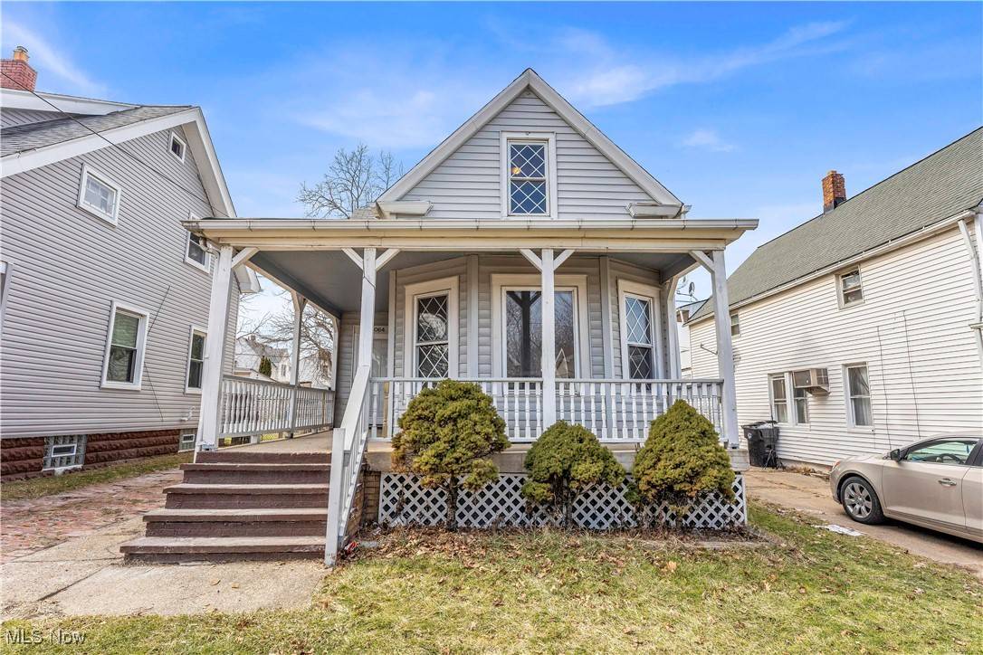 Cleveland, OH 44111,3064 W 103rd ST