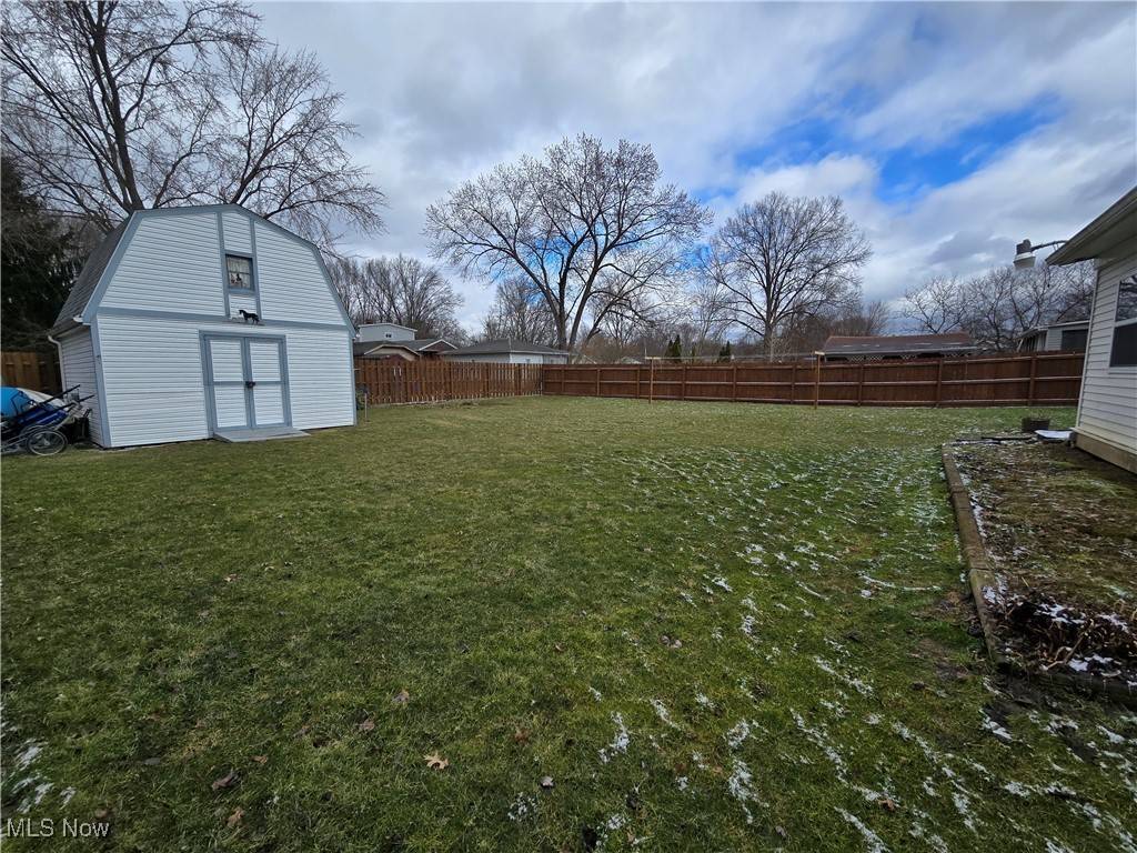 Newton Falls, OH 44444,479 Columbia AVE