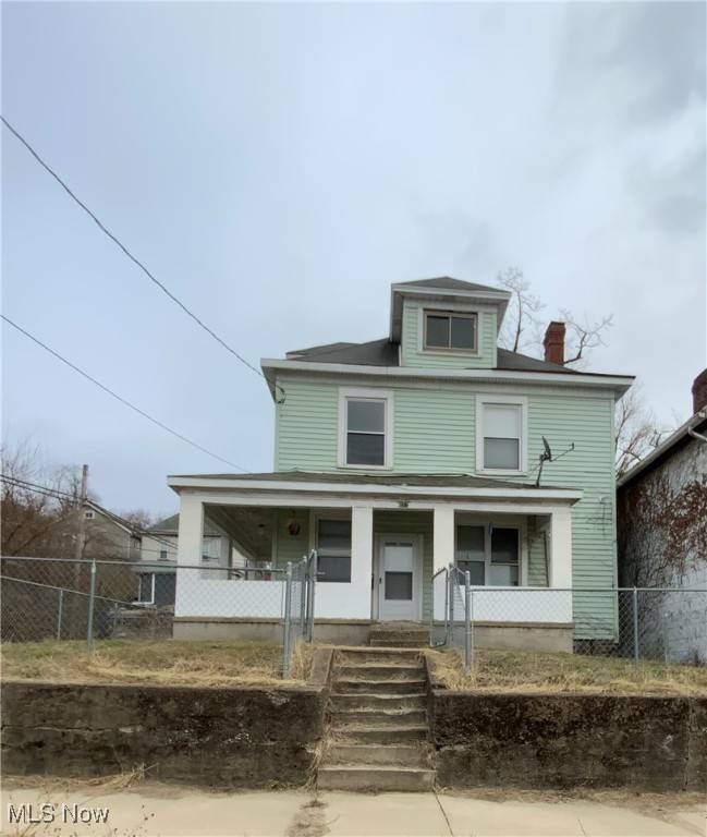 East Liverpool, OH 43920,822 Riverview ST