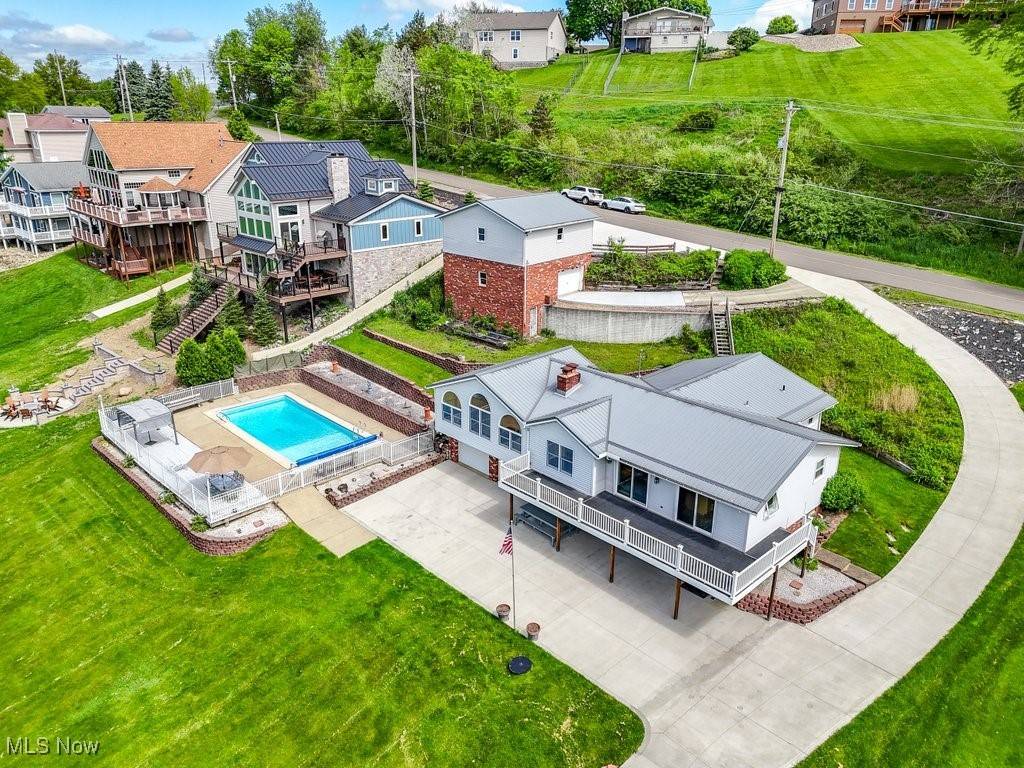 Malvern, OH 44644,382 E Mohawk DR