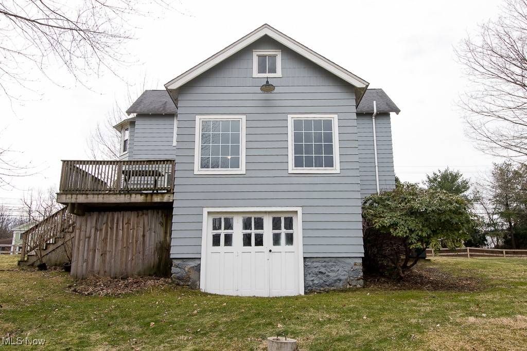 Madison, OH 44057,5693 S Ridge RD