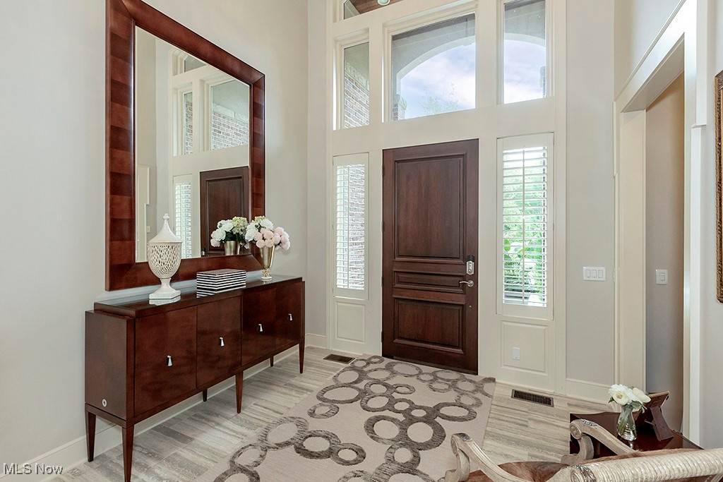 Hunting Valley, OH 44022,104 Partridge LN