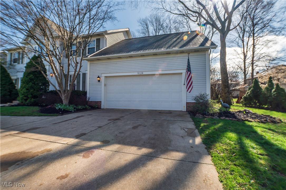 North Canton, OH 44720,9120 Bletchley AVE NW