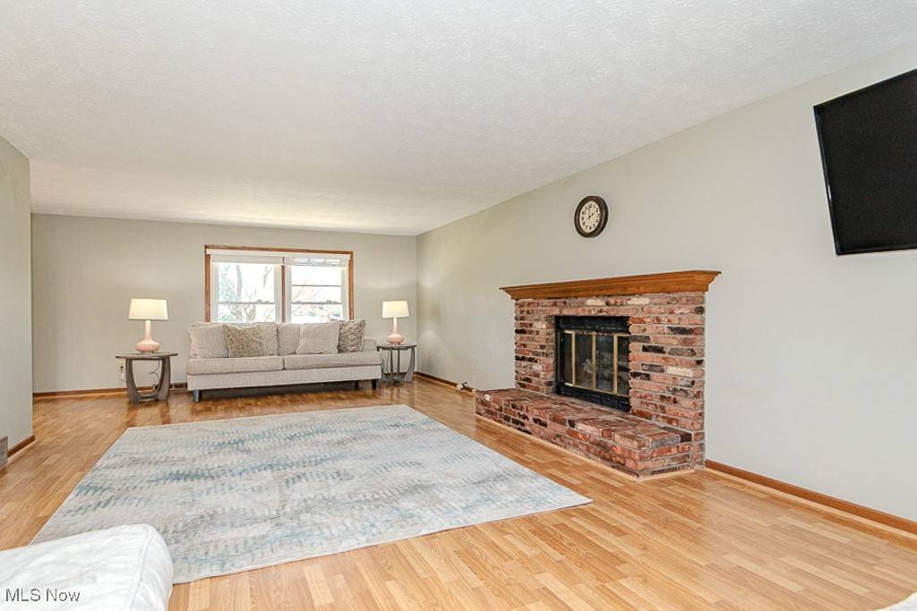 Mentor, OH 44060,9615 Green Valley DR