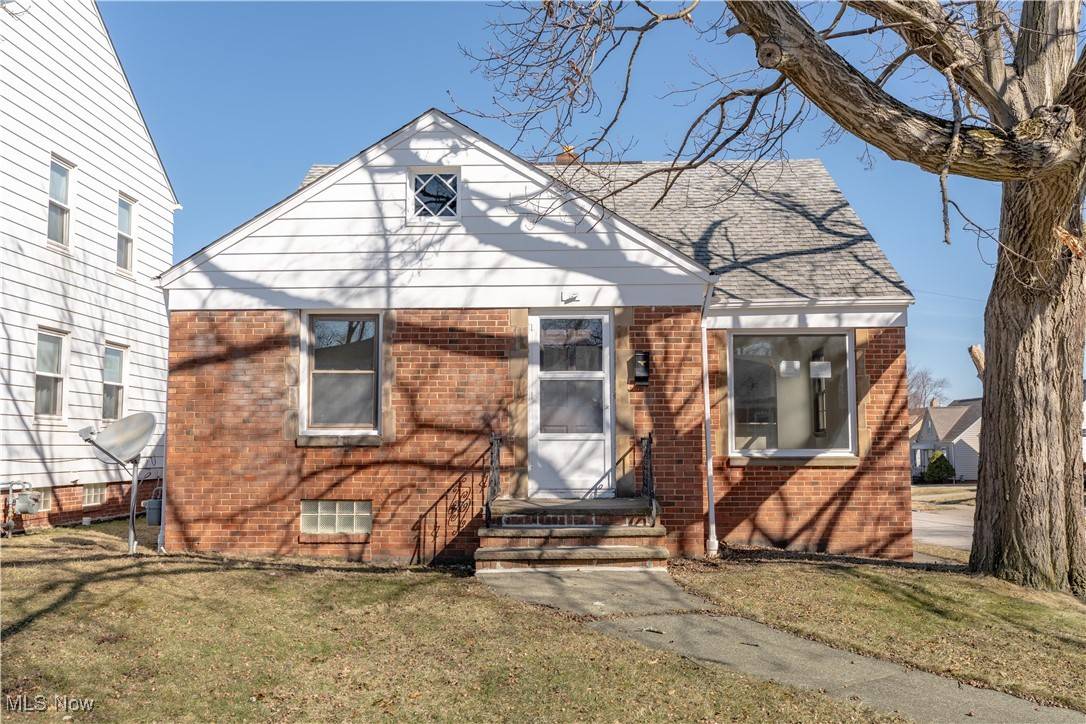 Parma, OH 44134,5202 Tuxedo AVE