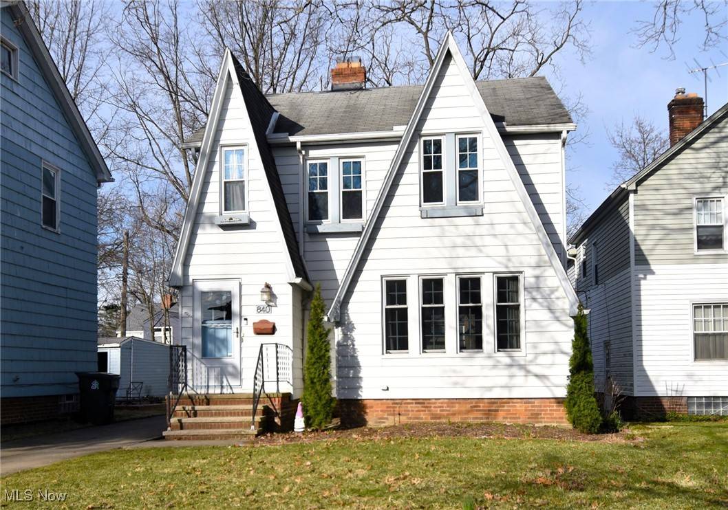 Cleveland Heights, OH 44121,840 Beverly RD