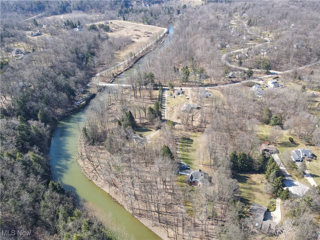 Willoughby Hills, OH 44094,2649 Dodd RD