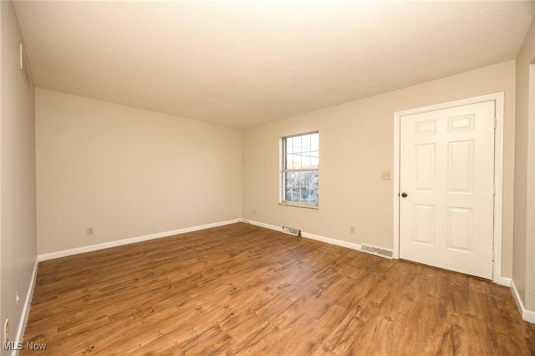 Belpre, OH 45714,801, 803, 805 Ruble AVE