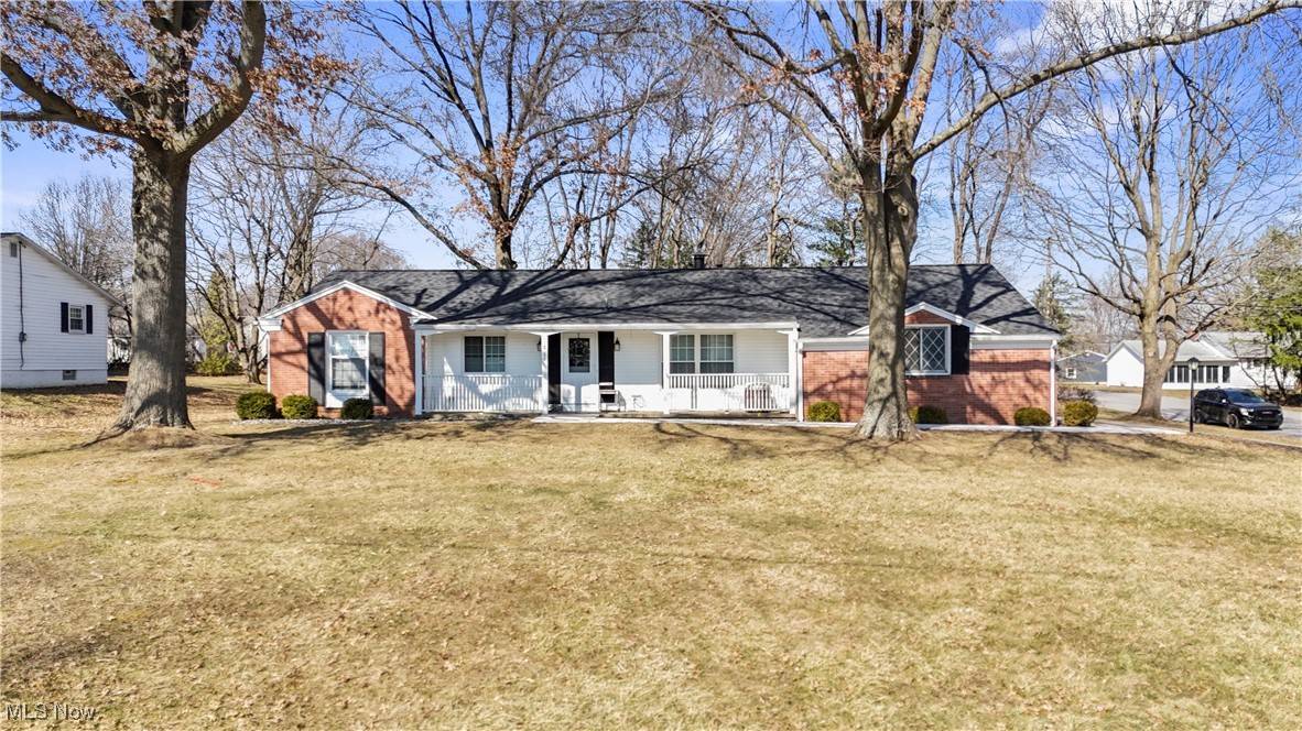 Ashland, OH 44805,864 Country Club LN