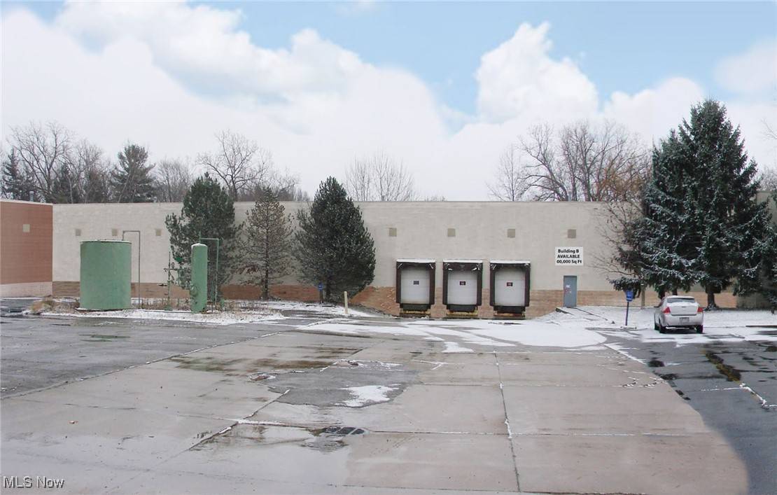 Mentor, OH 44060,8820 East AVE