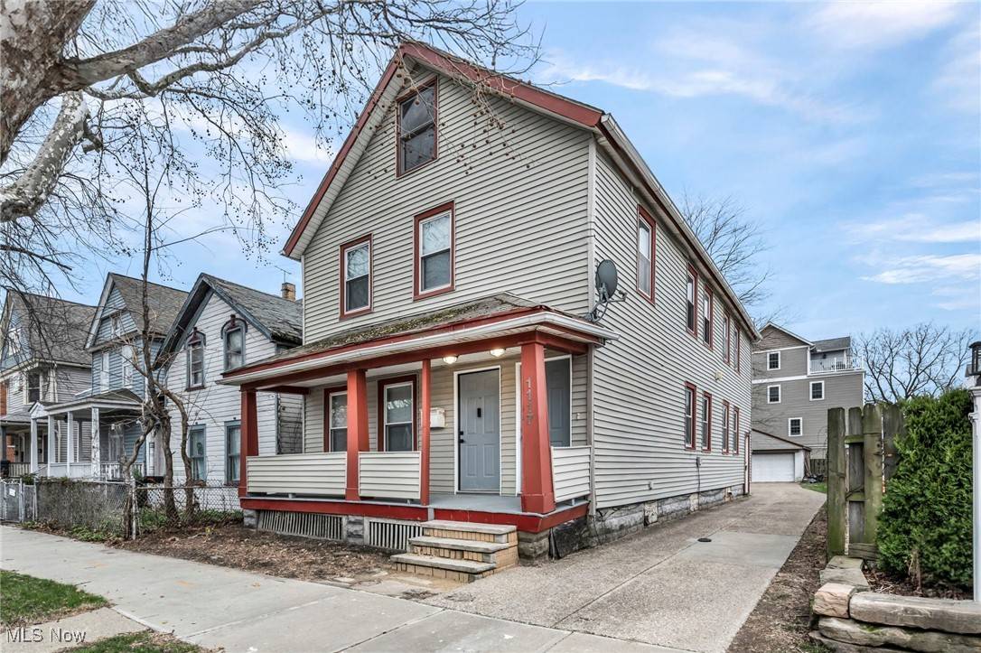 Cleveland, OH 44113,1117 Auburn AVE