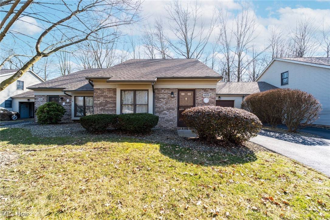 Youngstown, OH 44515,1653 West Hampton DR