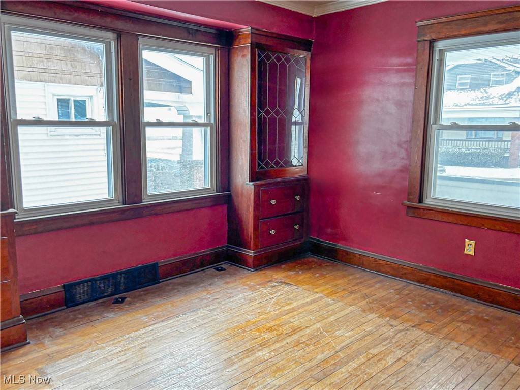 Garfield Heights, OH 44125,10314 Russell AVE