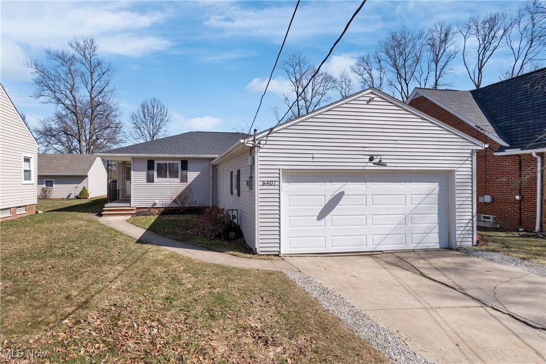 Parma Heights, OH 44130,6407 Fernhurst AVE