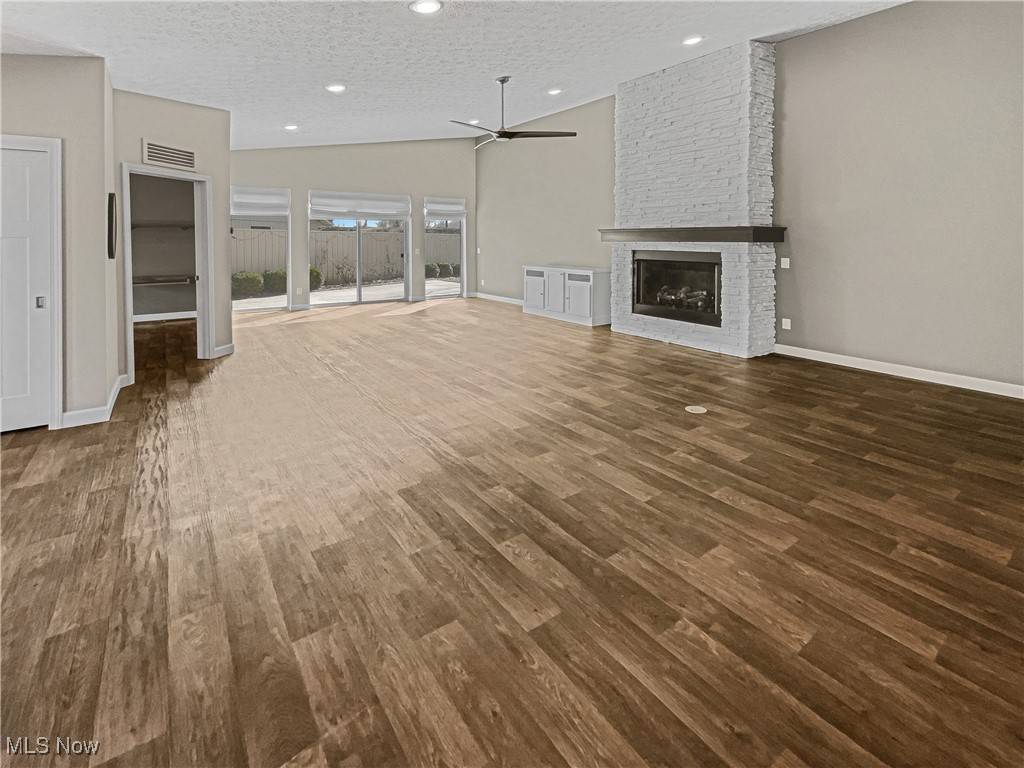 North Ridgeville, OH 44039,8588 Woodbridge CT