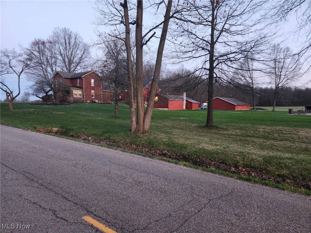 Lowellville, OH 44436,6498 Mcguffey RD