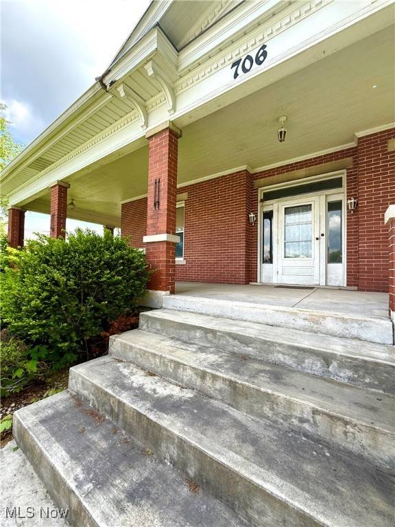 St Marys, WV 26170,706 Dewey AVE