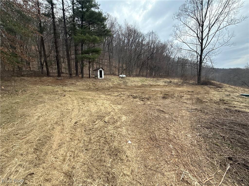 Uhrichsville, OH 44683,7261 Waterworks Hill RD SE