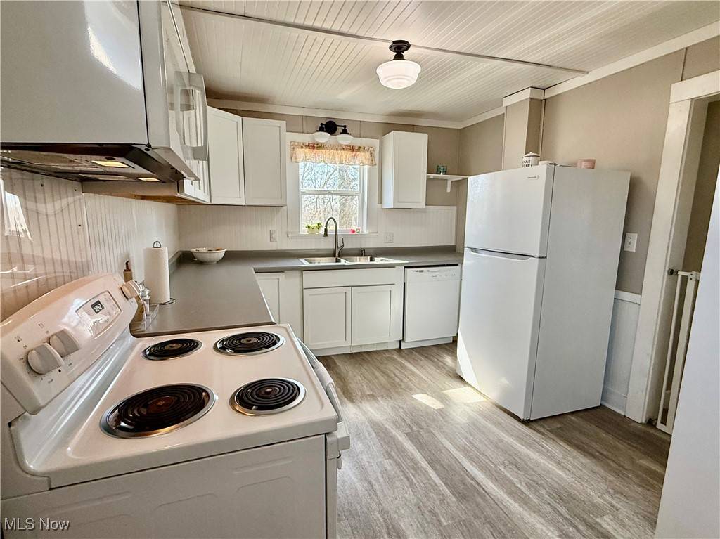 Hubbard, OH 44425,2535 Lewis Seifert RD