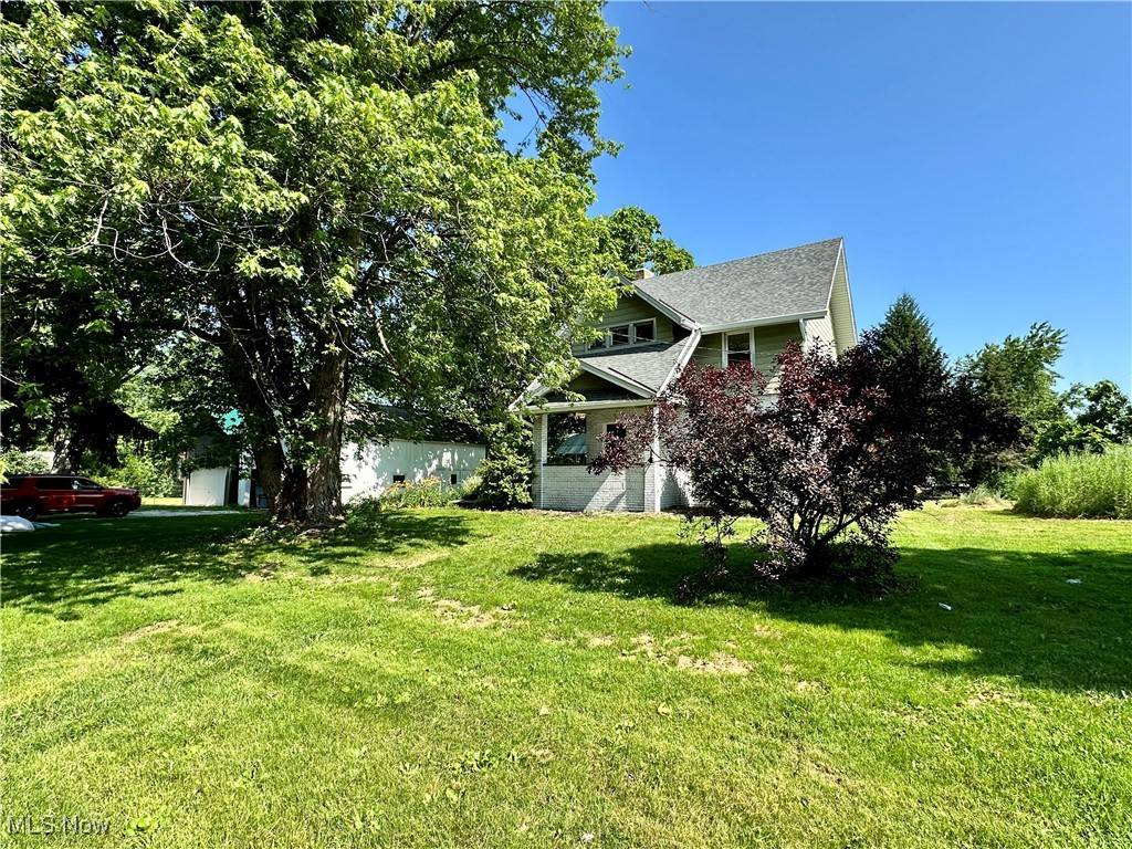 Paris, OH 44669,13479 Louisville ST NE
