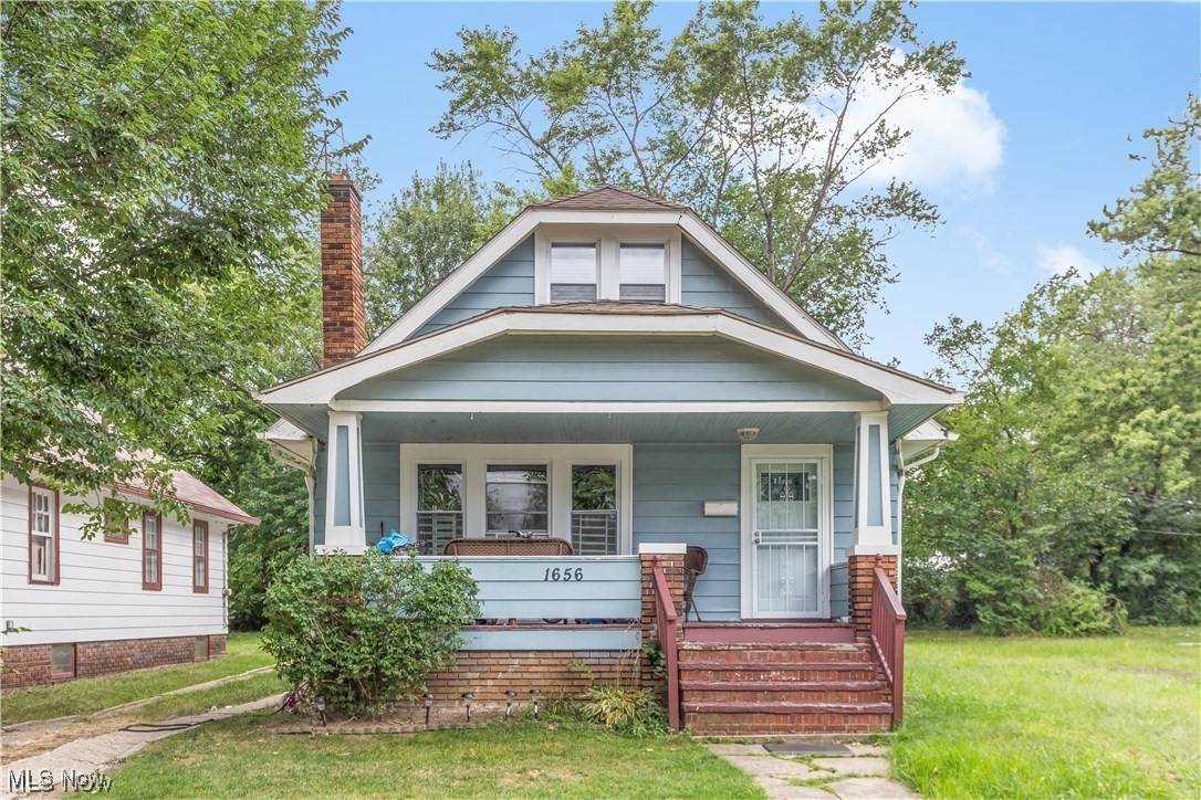 Cleveland, OH 44112,1656 Cliffview RD