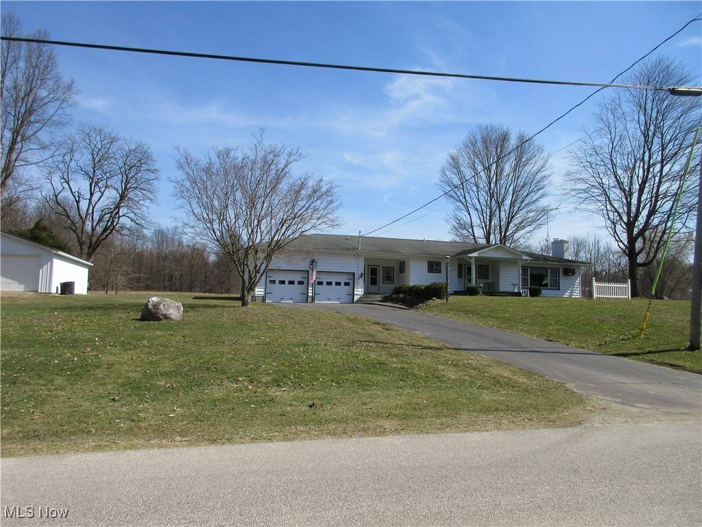 Williamsfield, OH 44093,7724 Stanhope Kellogsville RD