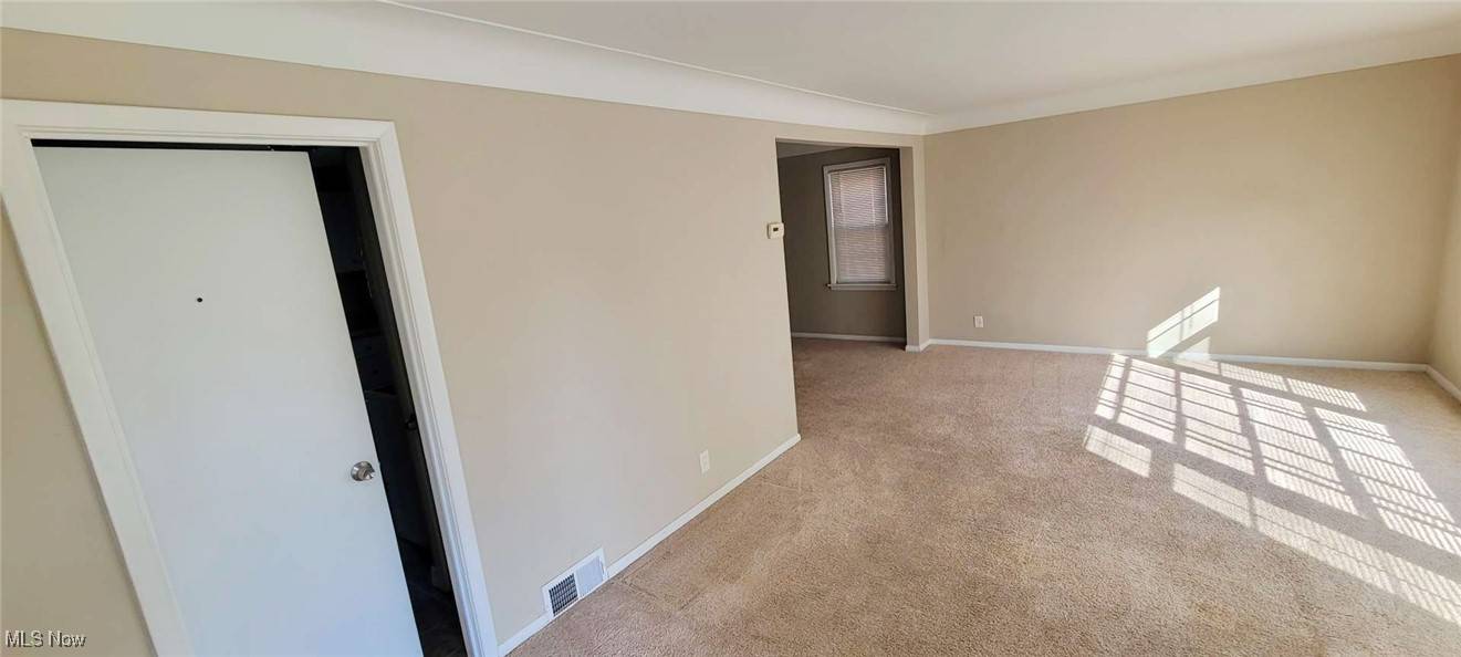 Shaker Heights, OH 44122,3722 Ingleside RD