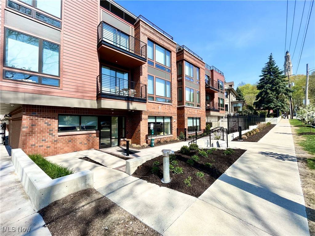 Cleveland, OH 44106,2189 Cornell RD #209