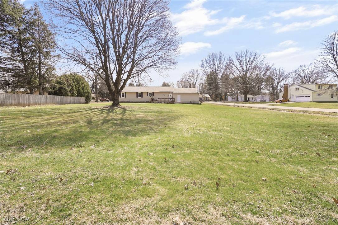 Wooster, OH 44691,1582 Hickory LN