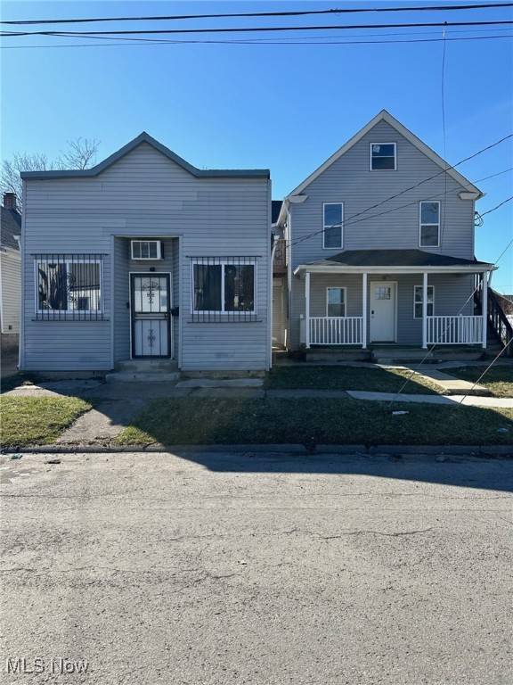 Lorain, OH 44052,1820 Long AVE