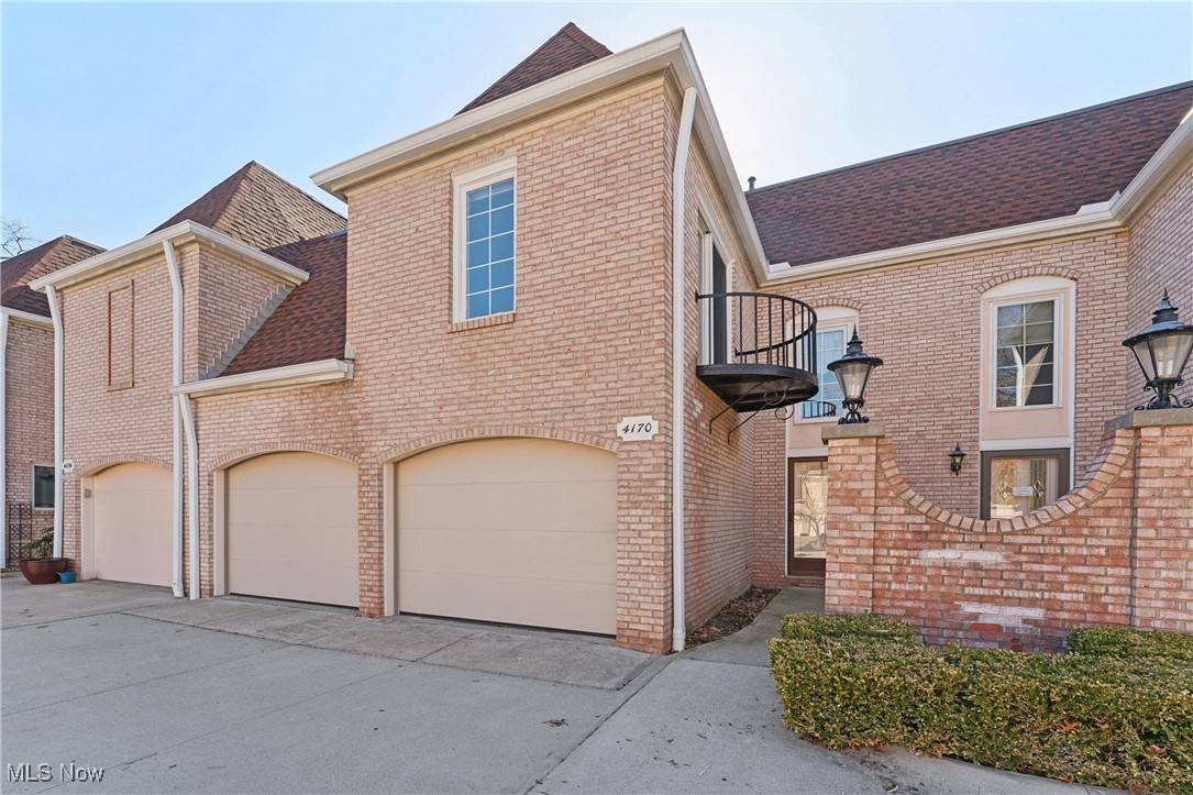 Medina, OH 44256,4170 E Normandy Park DR