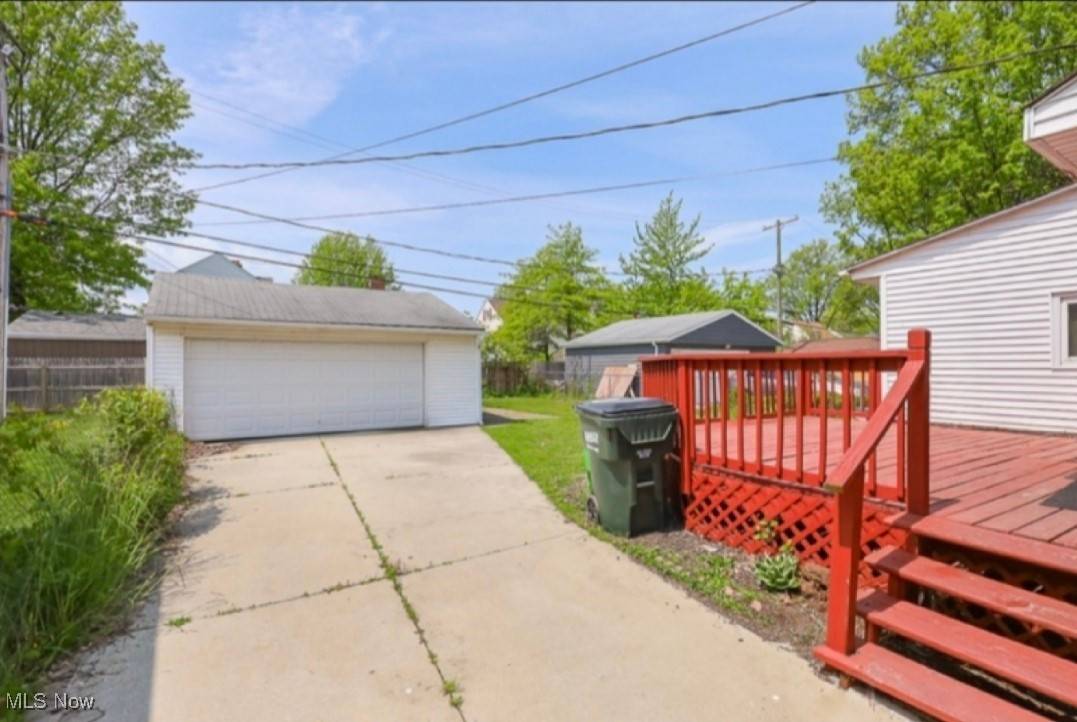 Euclid, OH 44123,144 E 208th ST