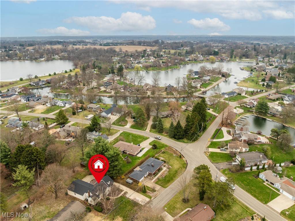 Canton, OH 44718,5929 Island DR NW