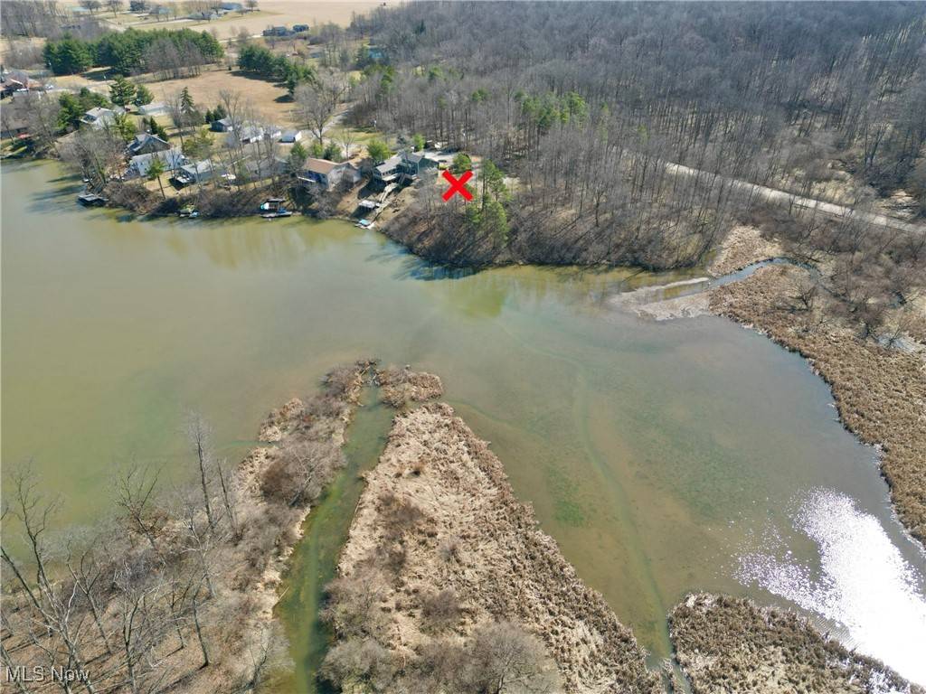 Berlin Center, OH 44401,11276 Diehl Lake DR