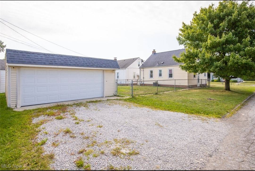 Parma, OH 44129,5914 Forest AVE