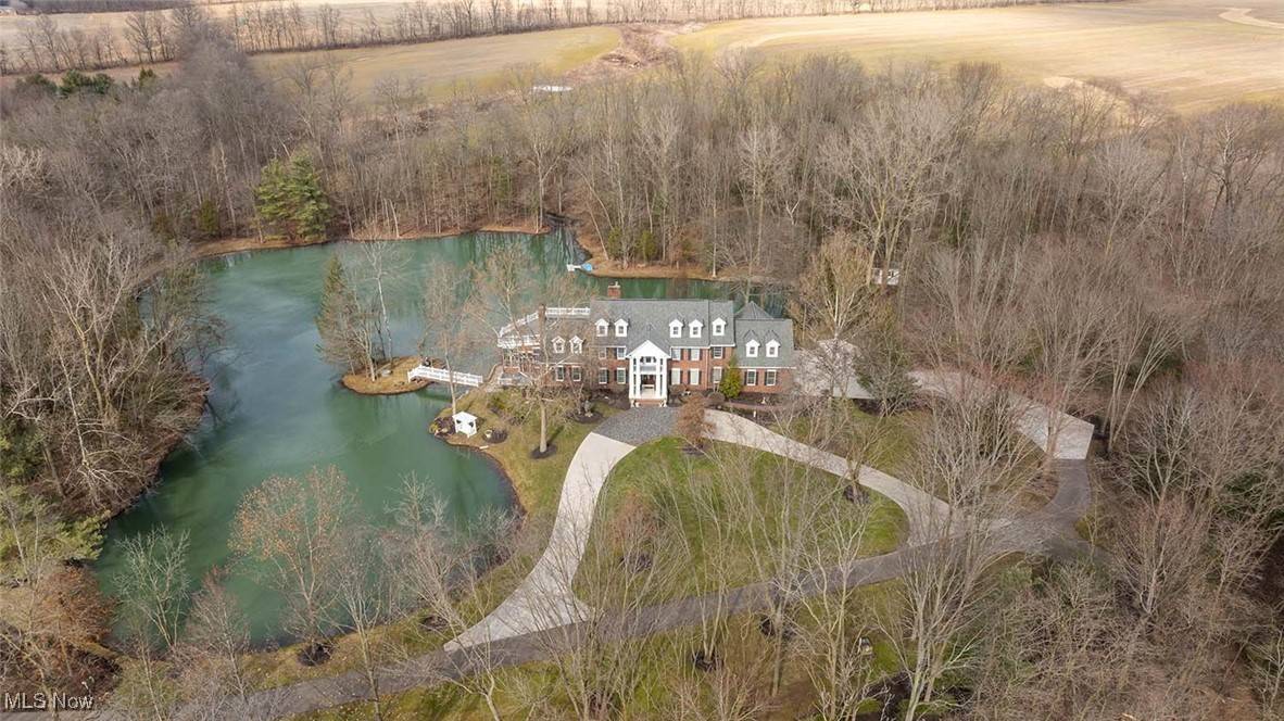 Canal Fulton, OH 44614,6900 Deerfield AVE NW