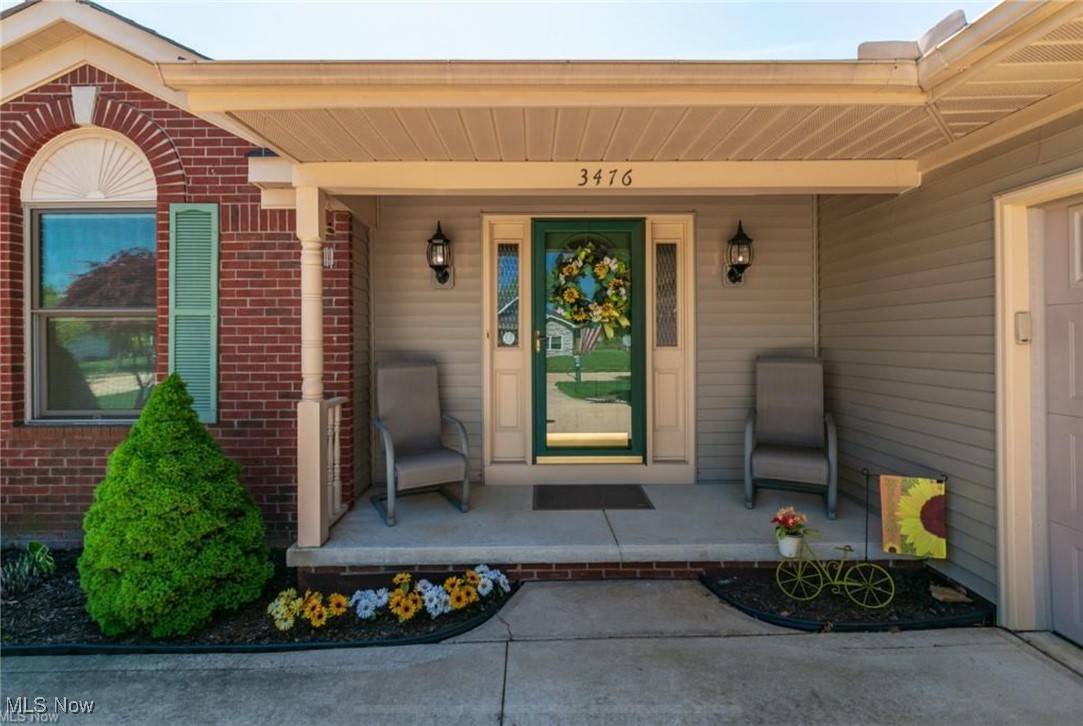Seven Hills, OH 44131,3476 Magnolia DR