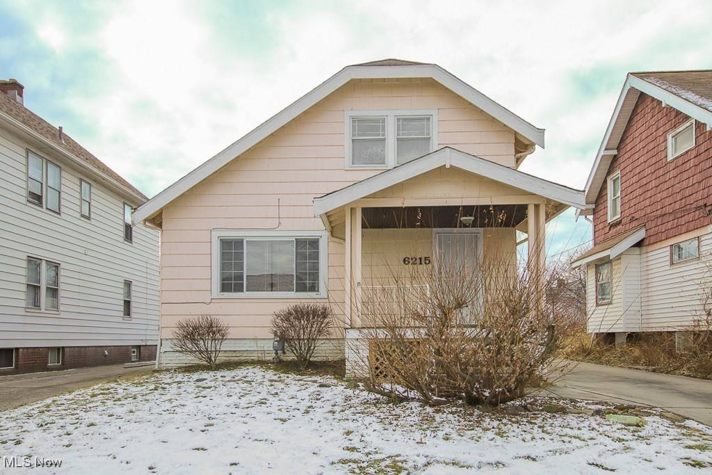 Parma, OH 44129,6215 Merkle AVE