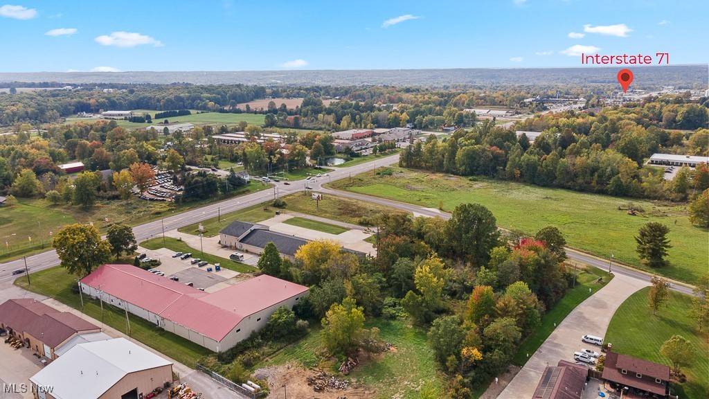 Medina, OH 44256,2425 Medina RD #208