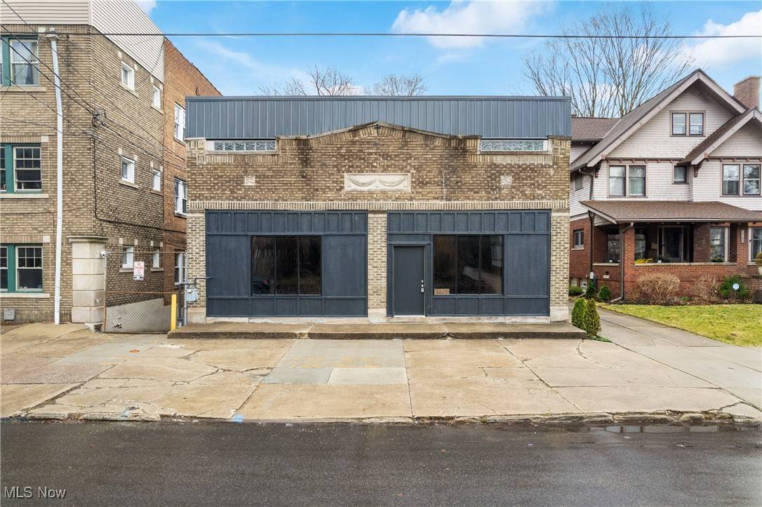 Cleveland, OH 44109,3775 W 33rd ST