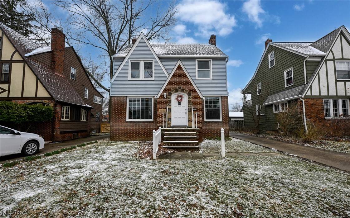 Cleveland Heights, OH 44118,3622 Cedarbrook RD