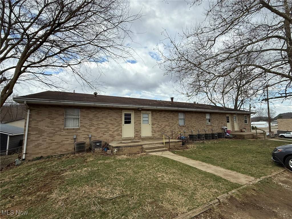 New Philadelphia, OH 44663,2225 Machine DR SE